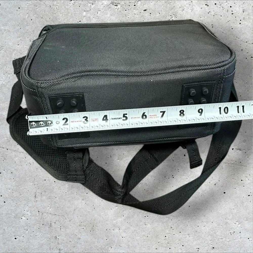 Nikon Camera Case 17001 Soft Carry Bag SLR DSLR Black Adjustable Compartments